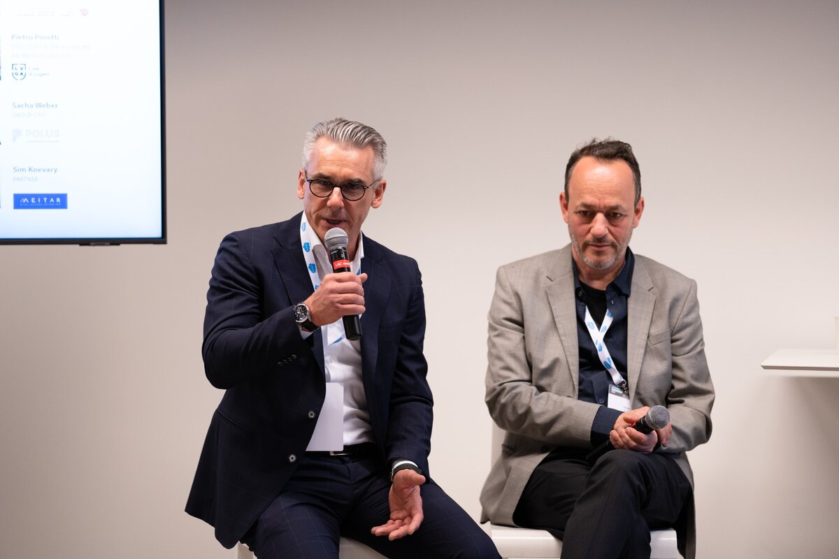 Sascha Weber speaking at industry panel